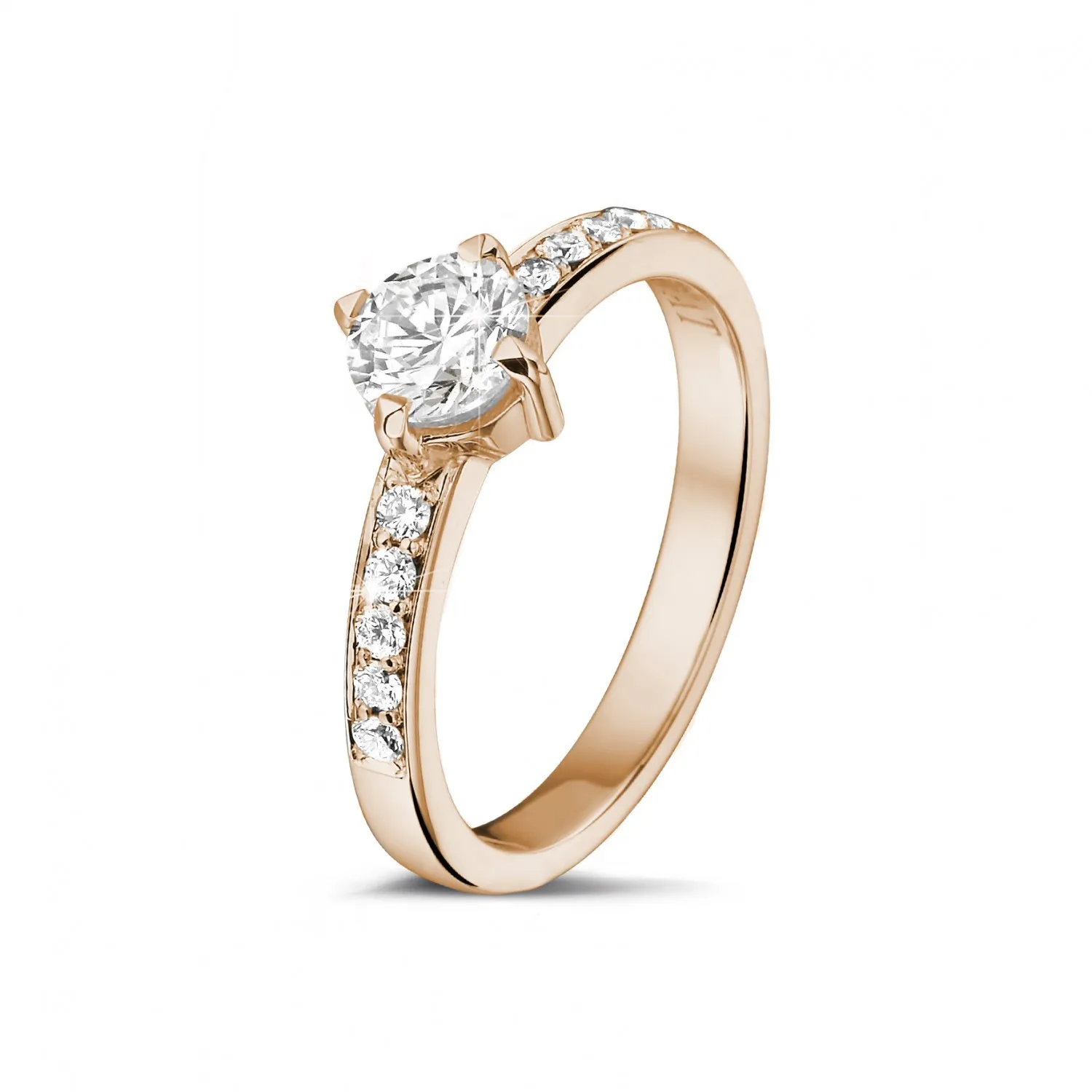 0.70 quilates anillo solitario diamante en oro rojo con diamantes en los lados 