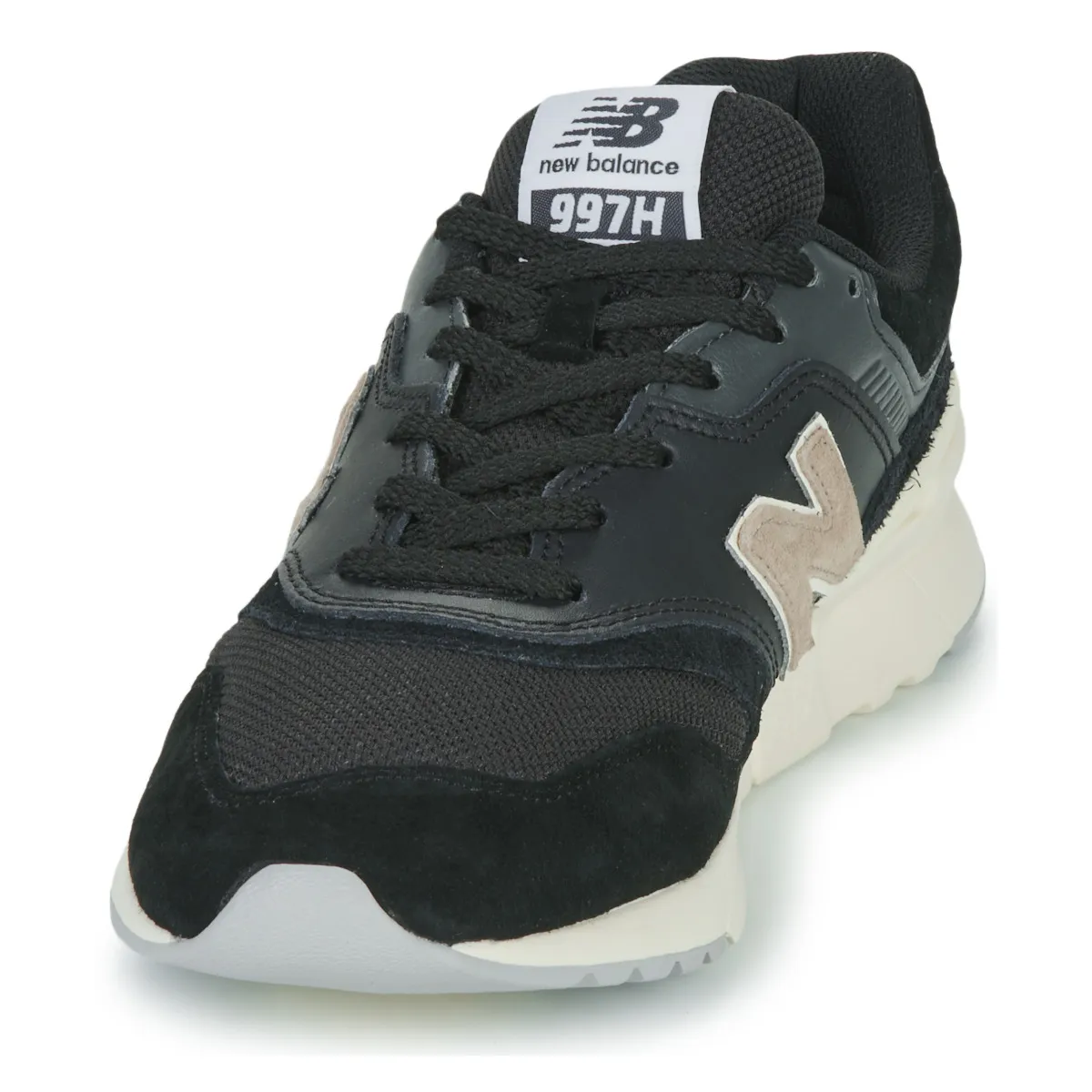 997
