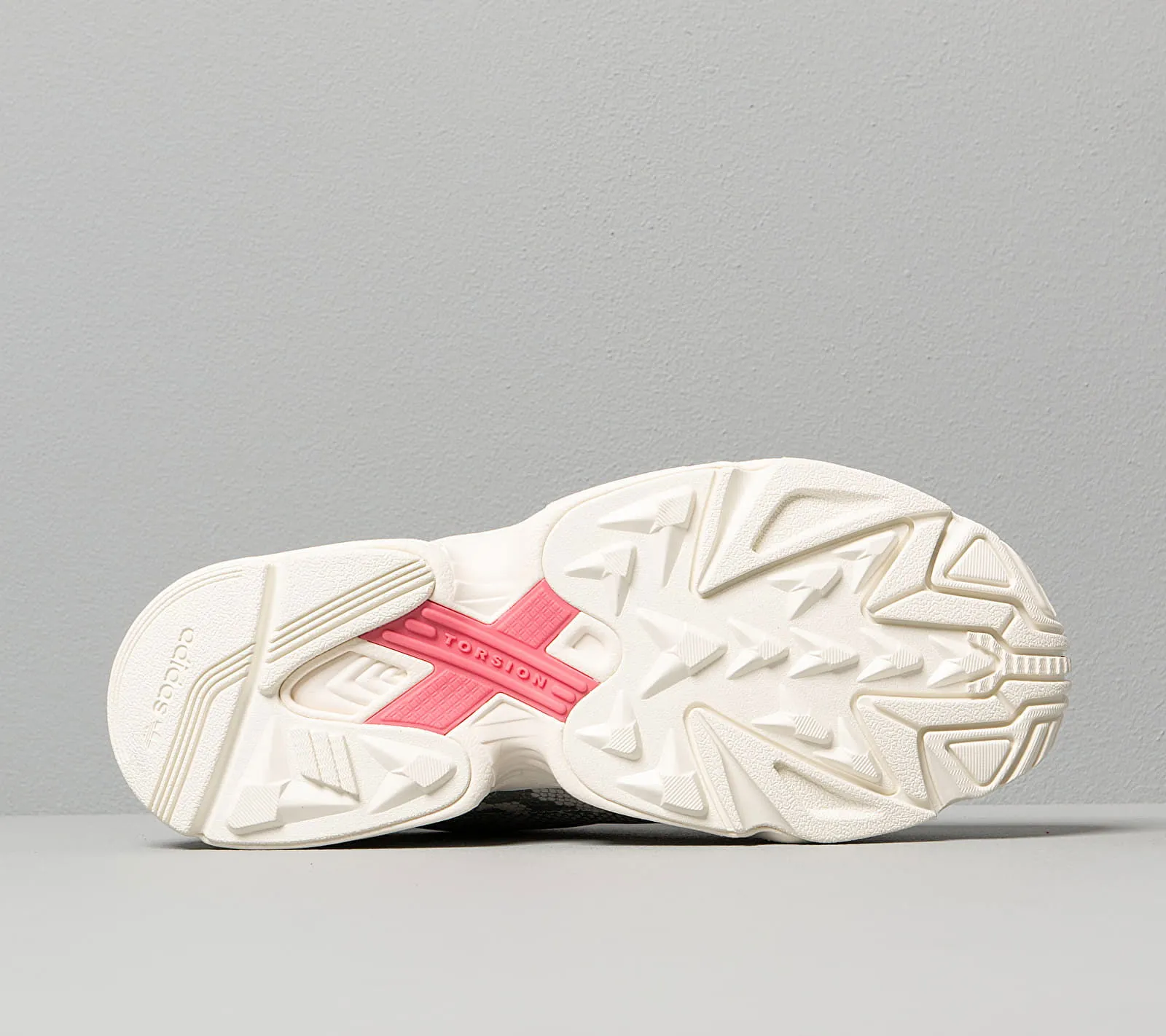 adidas Originals Falcon W
