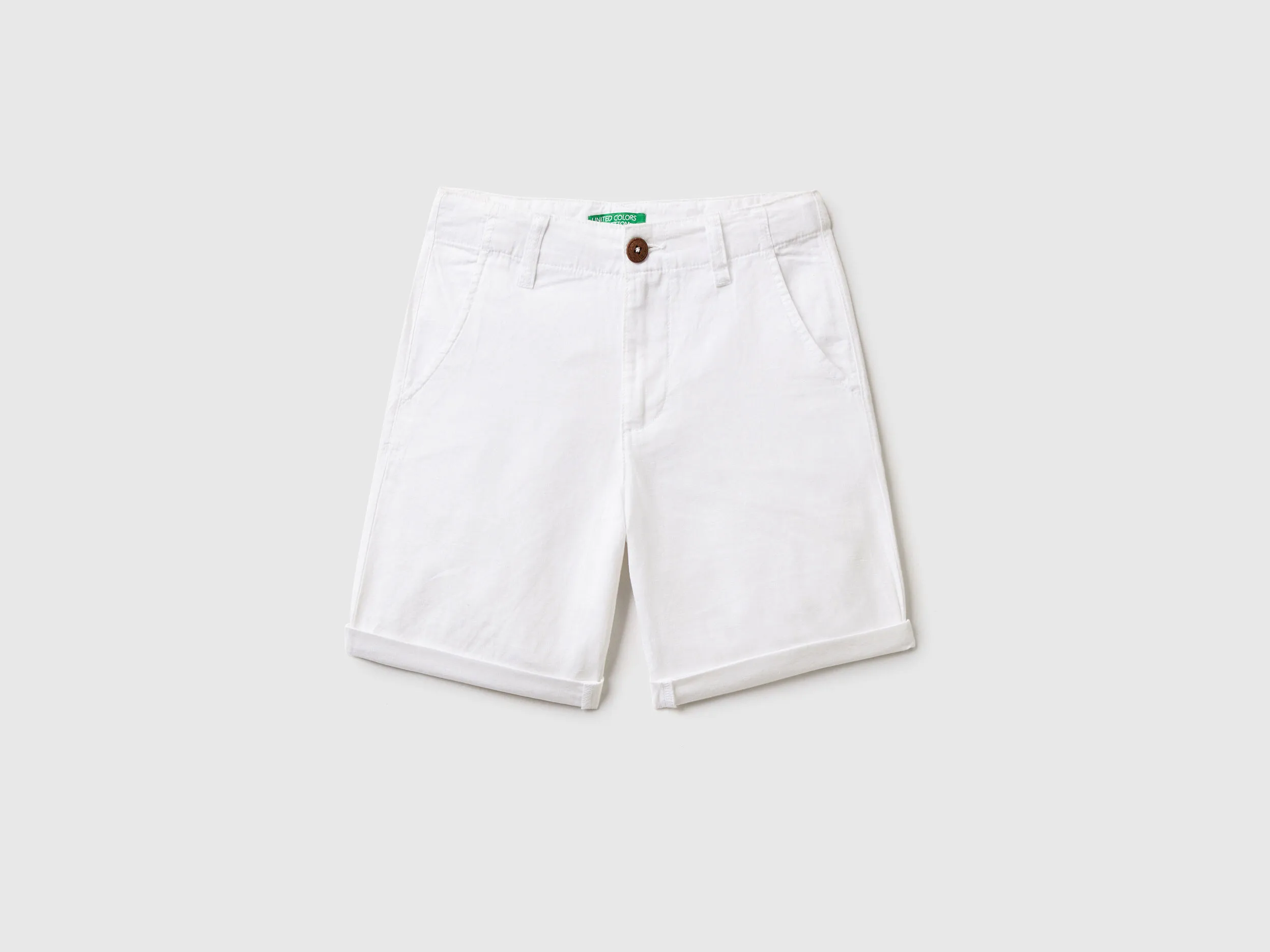 Bermudas chinas de lino mixto