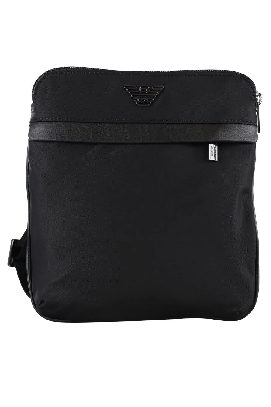 Bolso bandolera negro con logo águila en metal