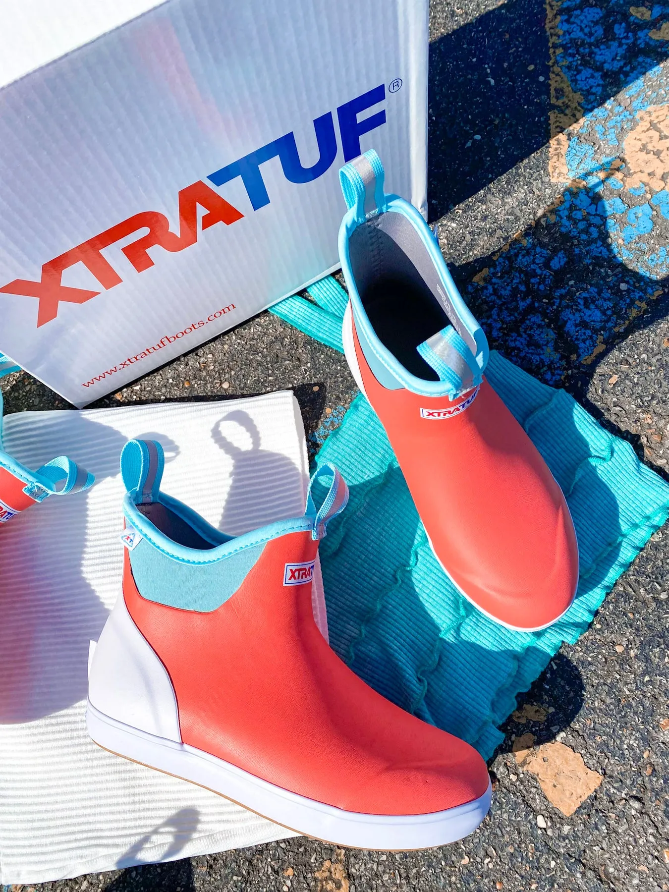 BOTIN DECANO MUJER XTRATUF EN CORAL 