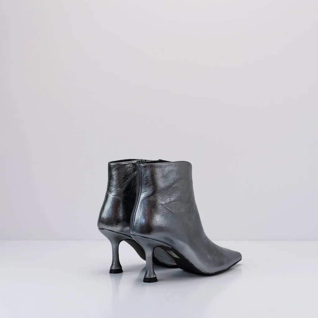 BOTIN  SEIALE  OLLO PLATA
