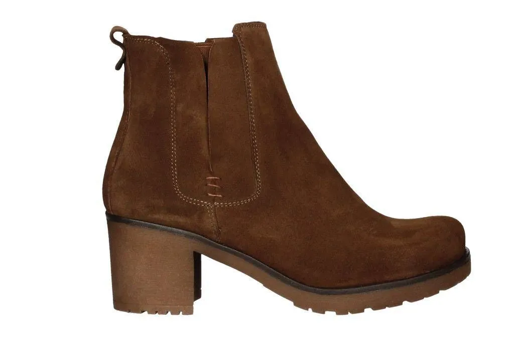 Botin Serrraje Marron Lados Elasticos y Pasados