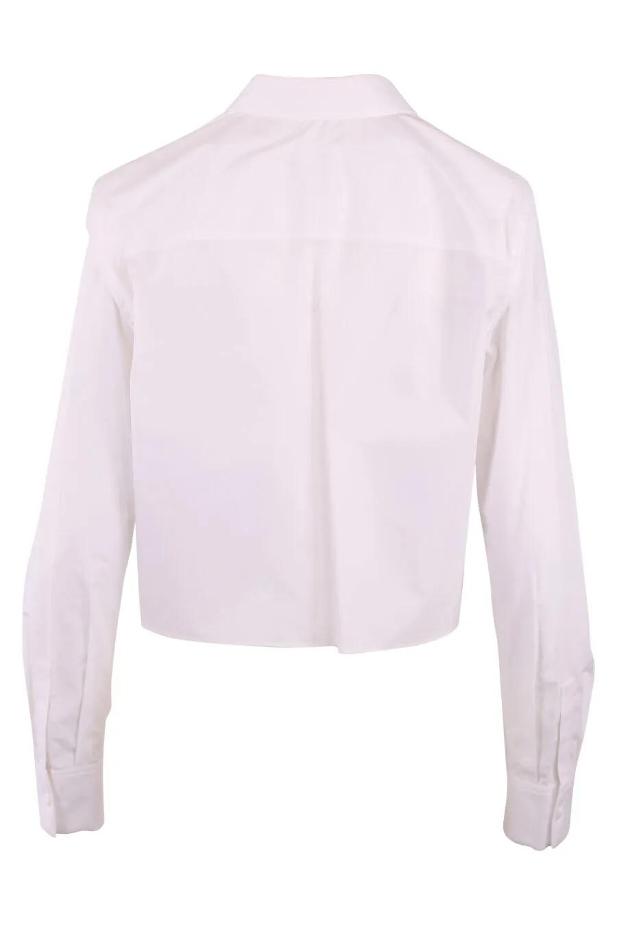 Camisa blanca con maxilogo firma 