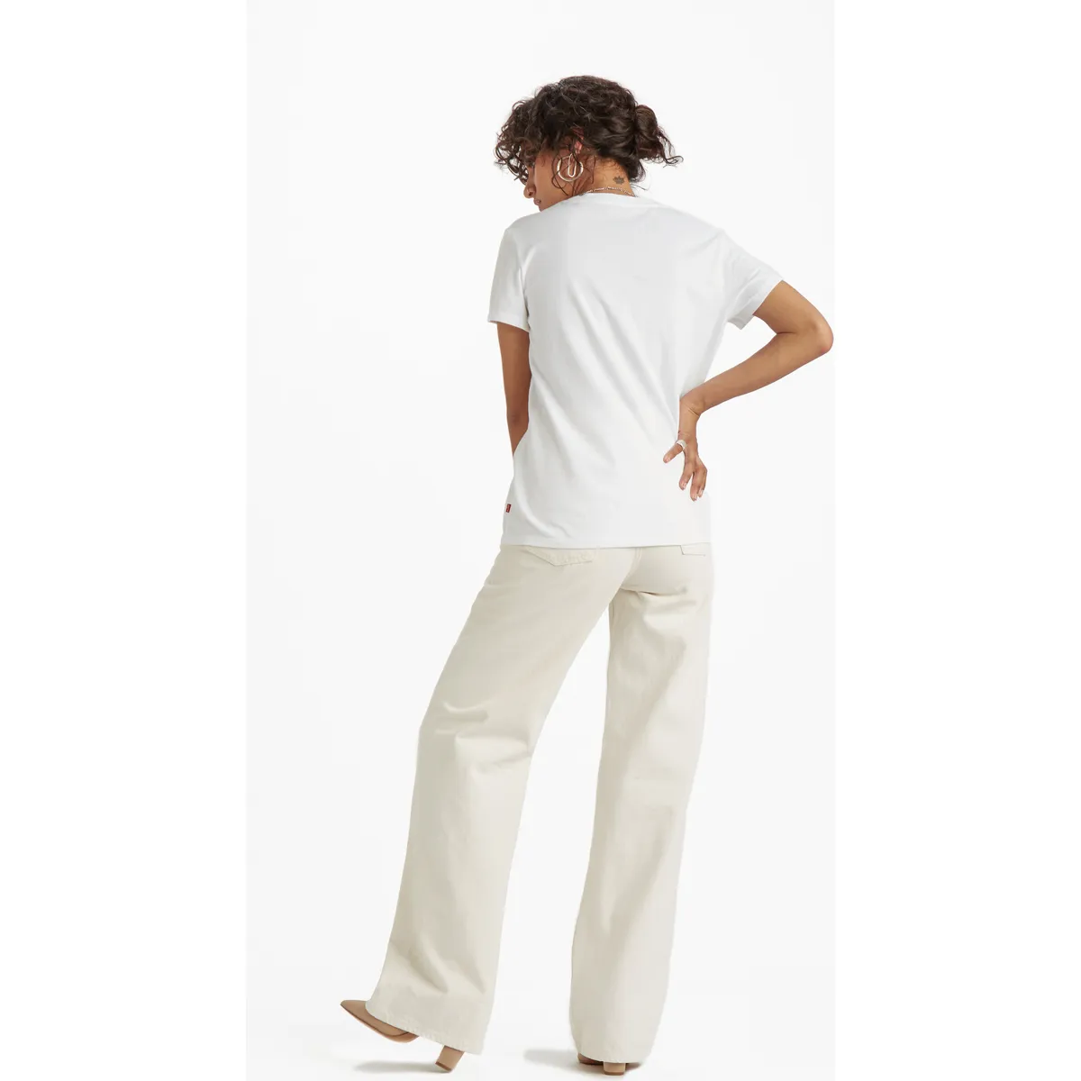 CAMISETA LEVI'S® COLOR BLANCO