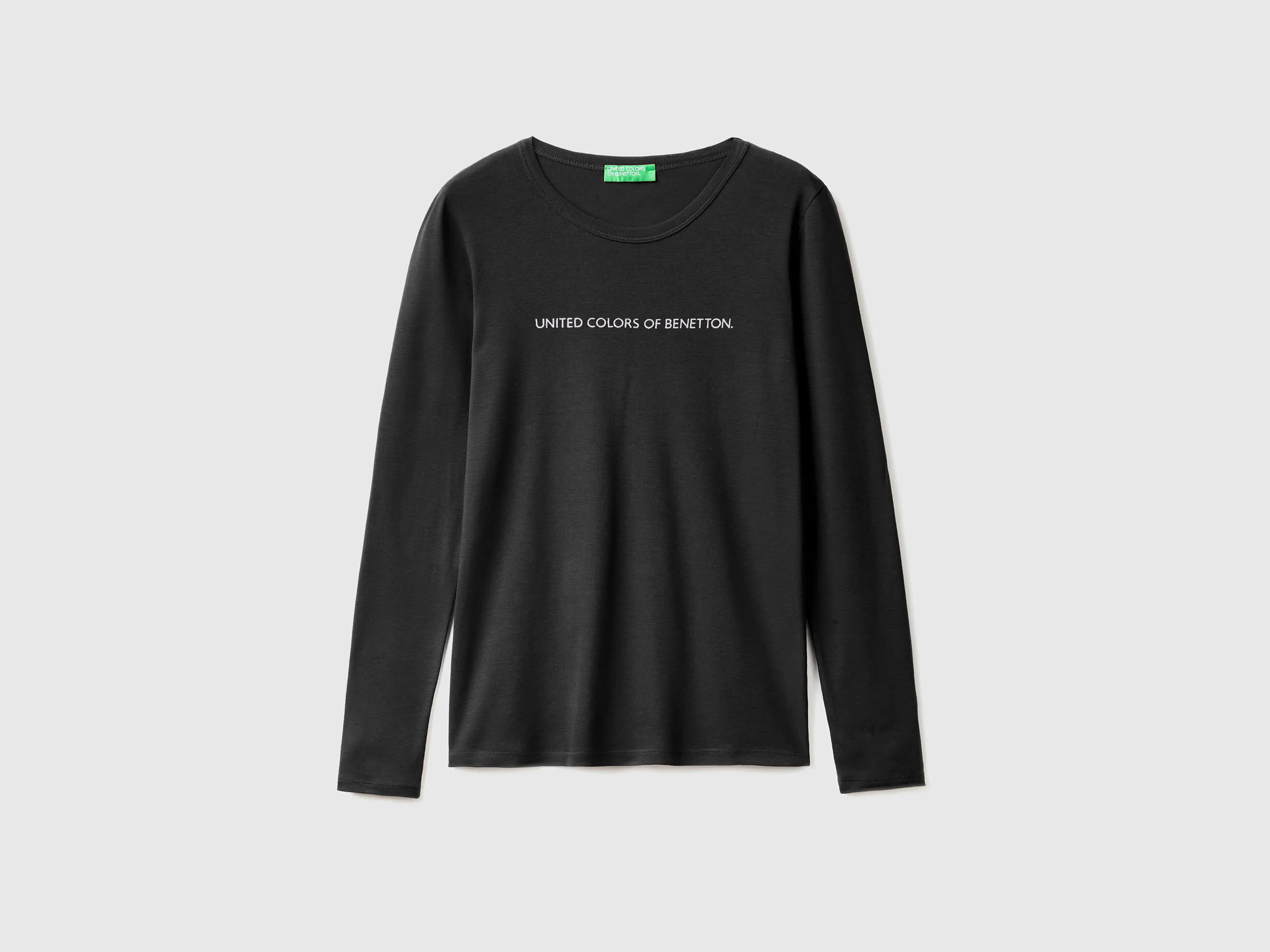 Camiseta negra de manga larga de 100 % algodón