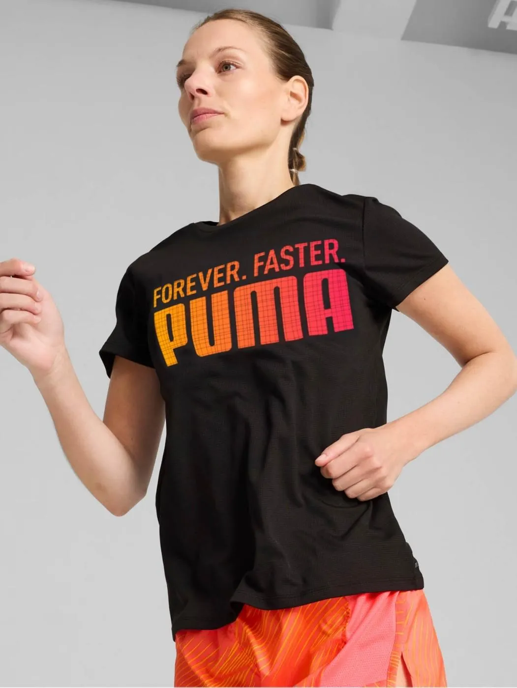 Camiseta Tecnica Puma Run Fav Negra Naranj W