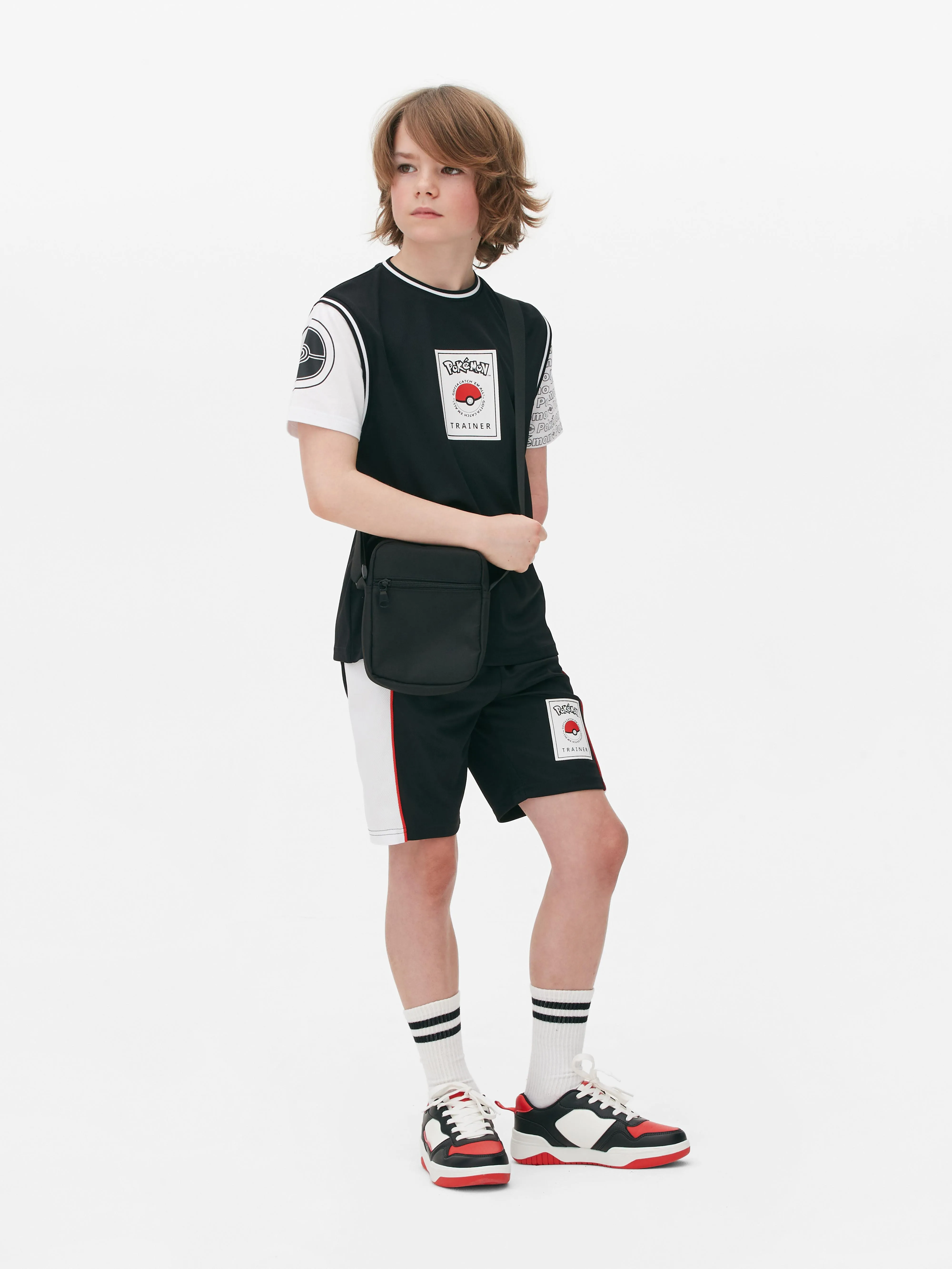 Camiseta y pantalones cortos de Pokémon