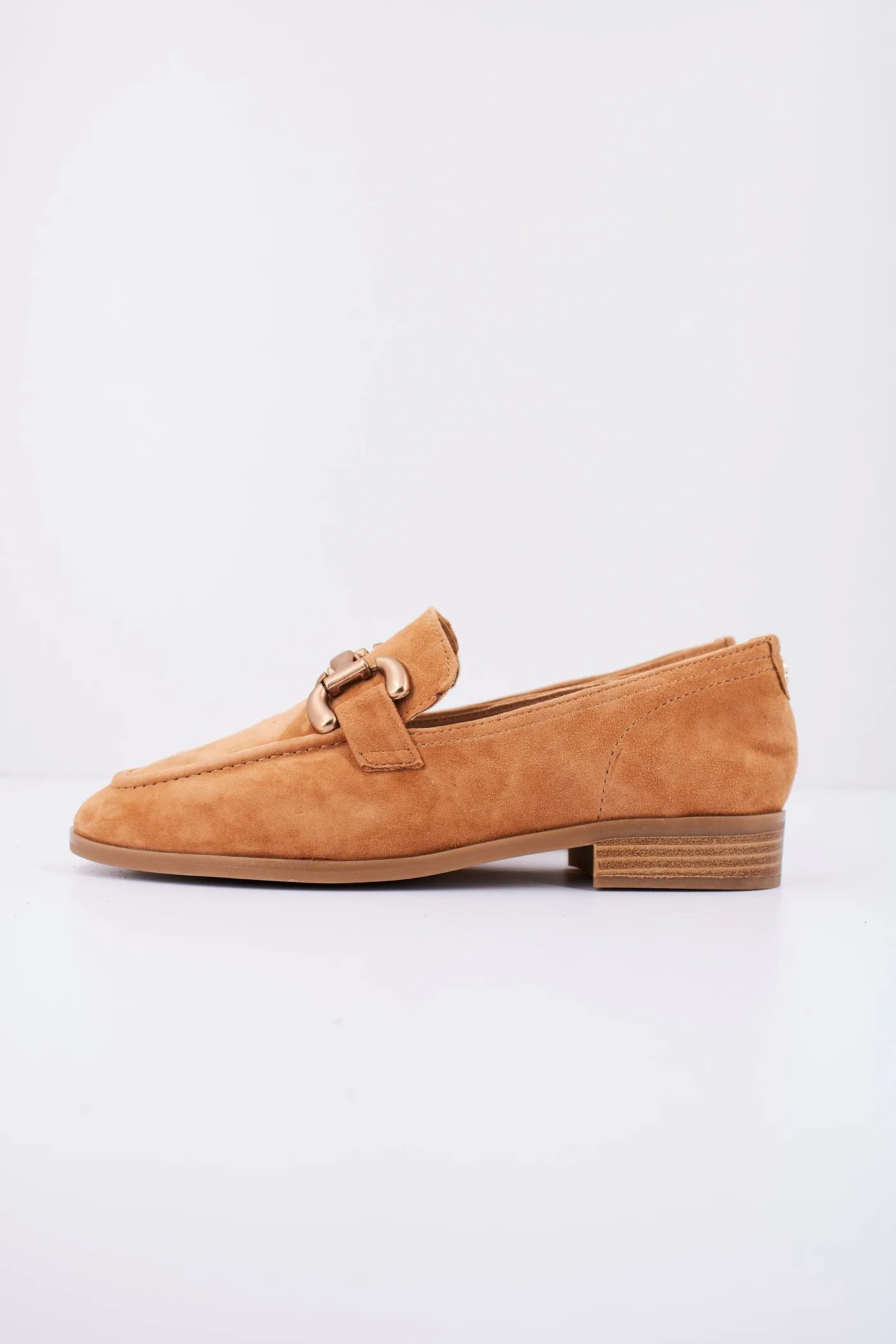 CARMELA 161503c