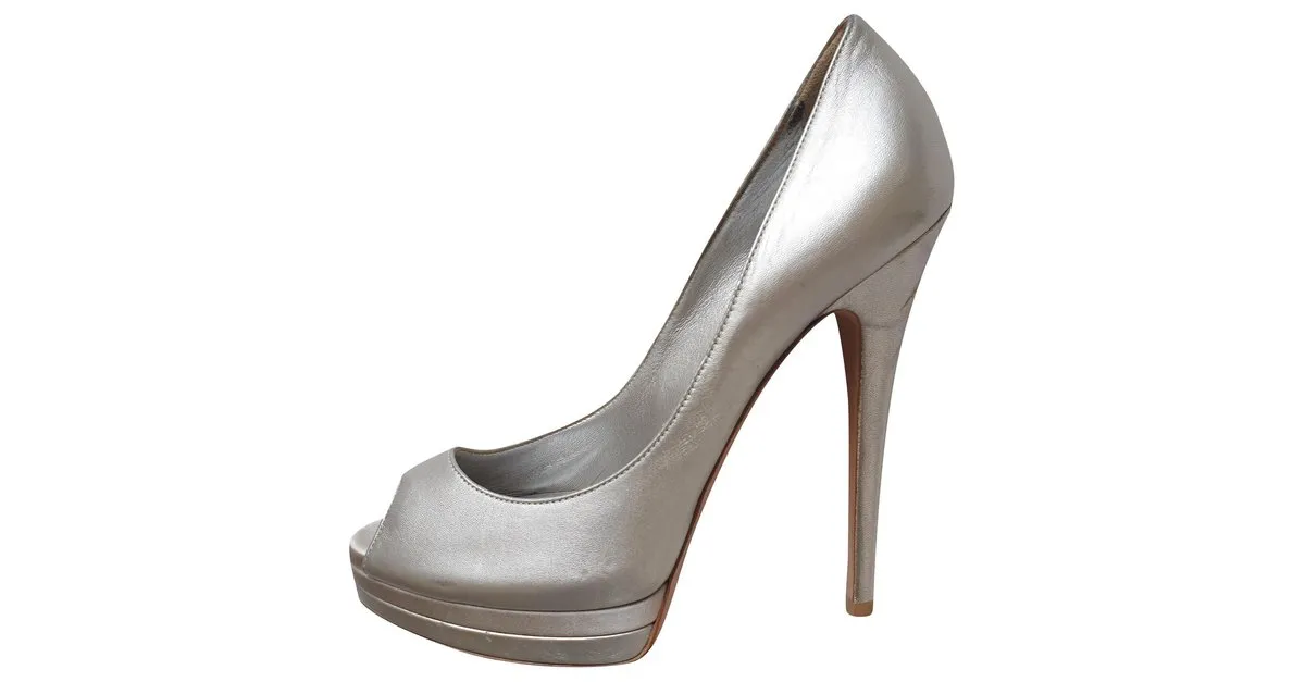 Casadei Bombas de plata 