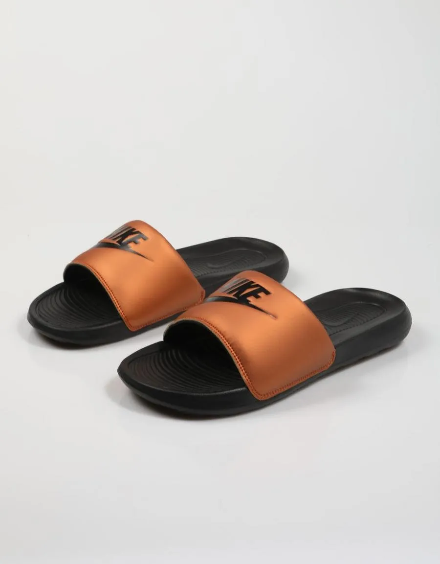  chinelos NIKE Victori en Ouro 74590