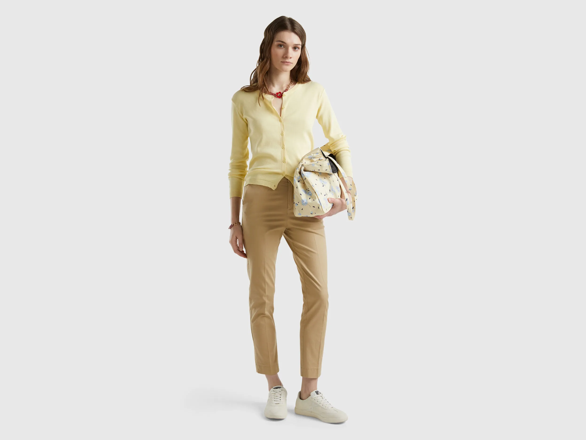 Chinos de algodón elástico