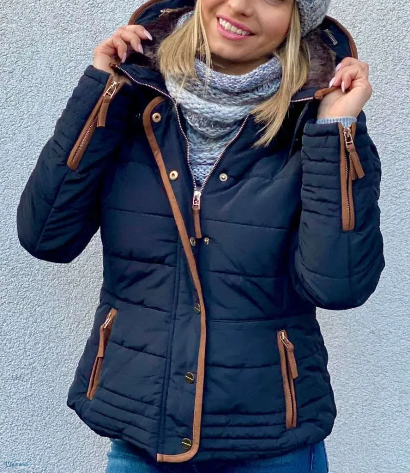 Colección de chaquetas de invierno para mujer con una amplia gama de tamaños y diseños, disponible alrededor de 200 piezas