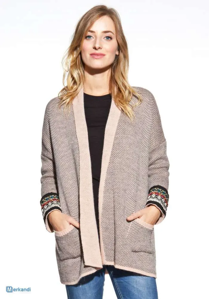 Cosmo Talla única Chaquetas, Ponchos, Suéteres Italianos | Grado Premium A, Nueva Condición