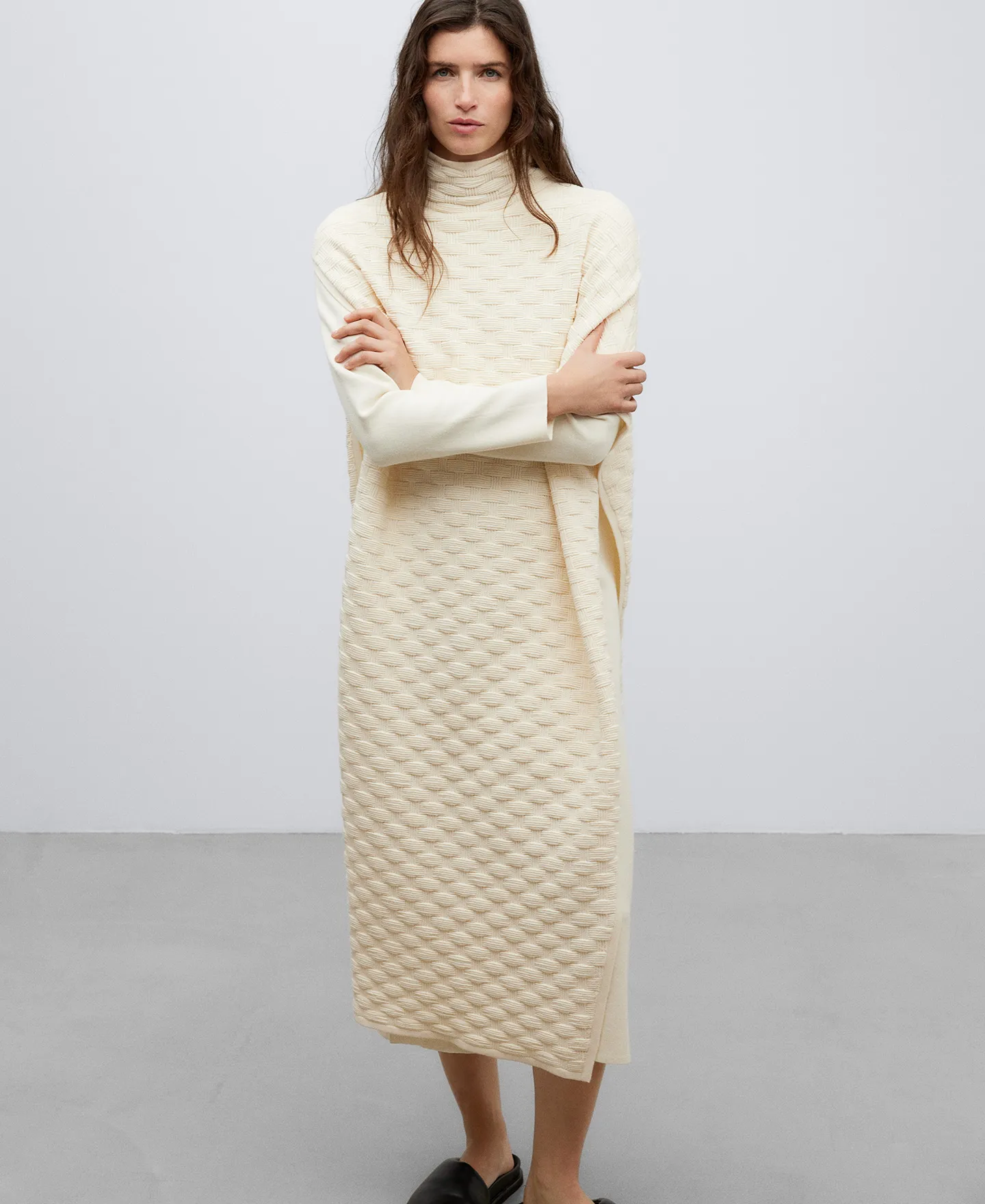 Cotton basket weave cape for woman