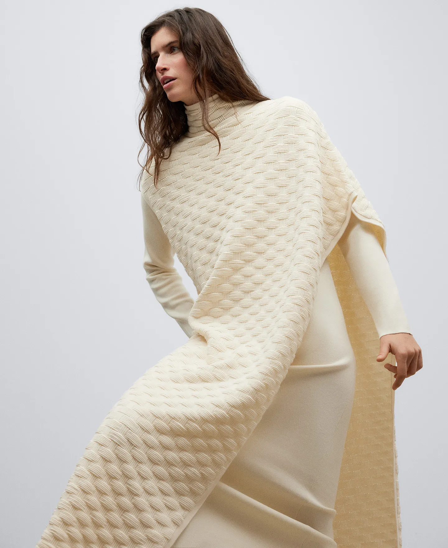Cotton basket weave cape for woman