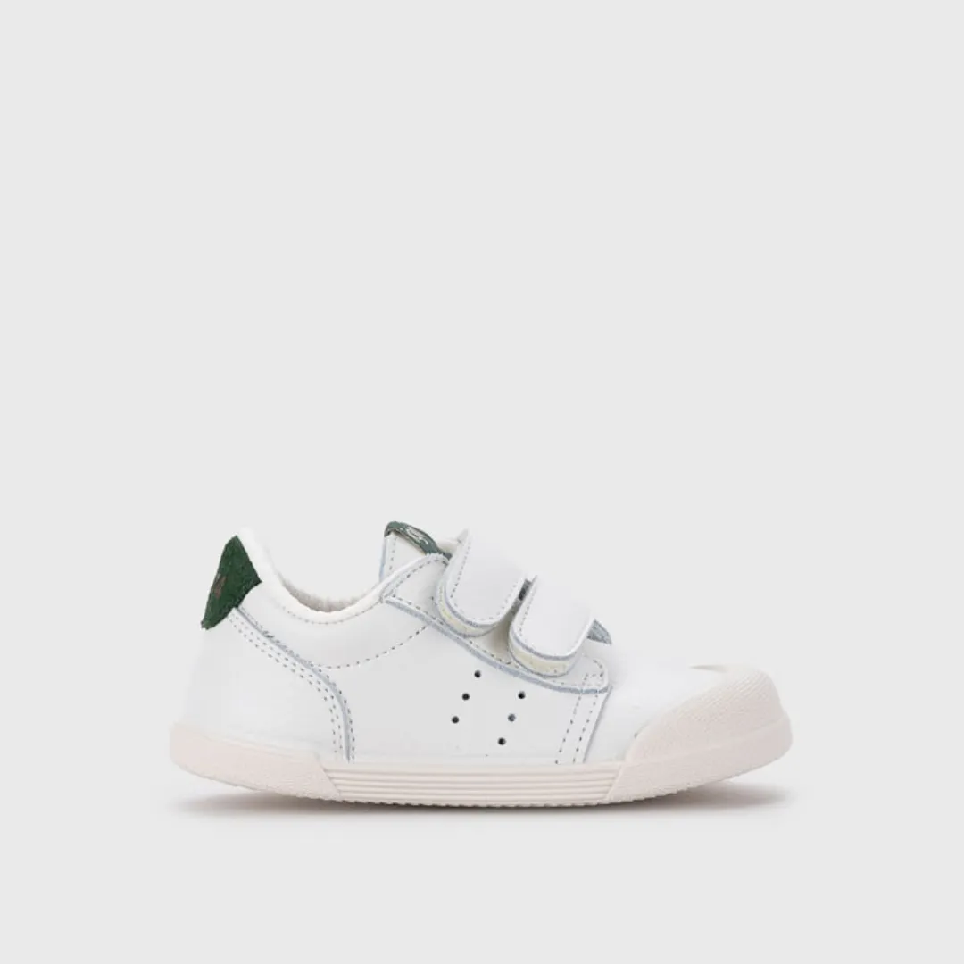 Igor Barefoot Tennis Musgo