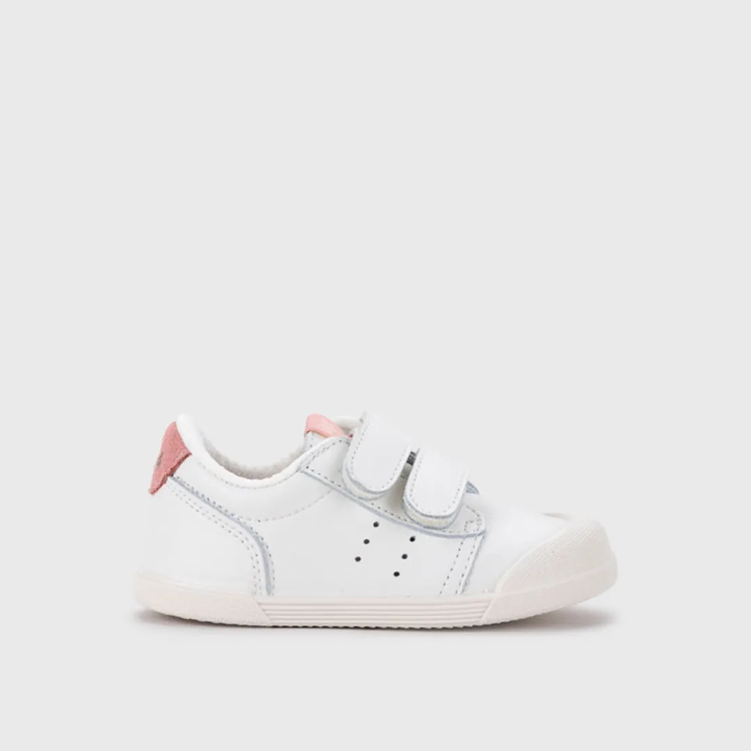 Igor Barefoot Tennis Rosa