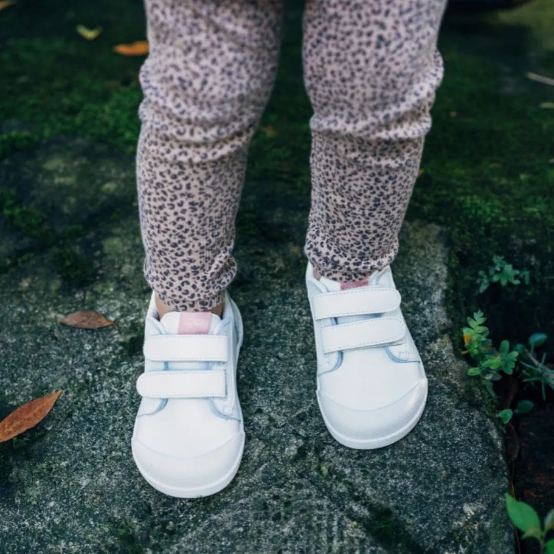 Igor Barefoot Tennis Rosa