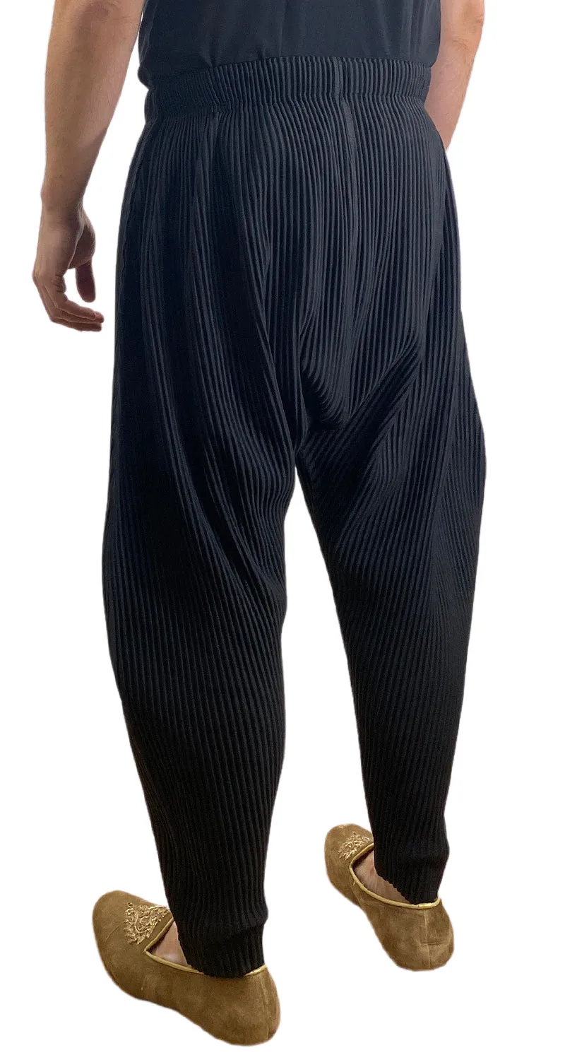 ISSEY MIYAKE Pantalón Plisado Negro