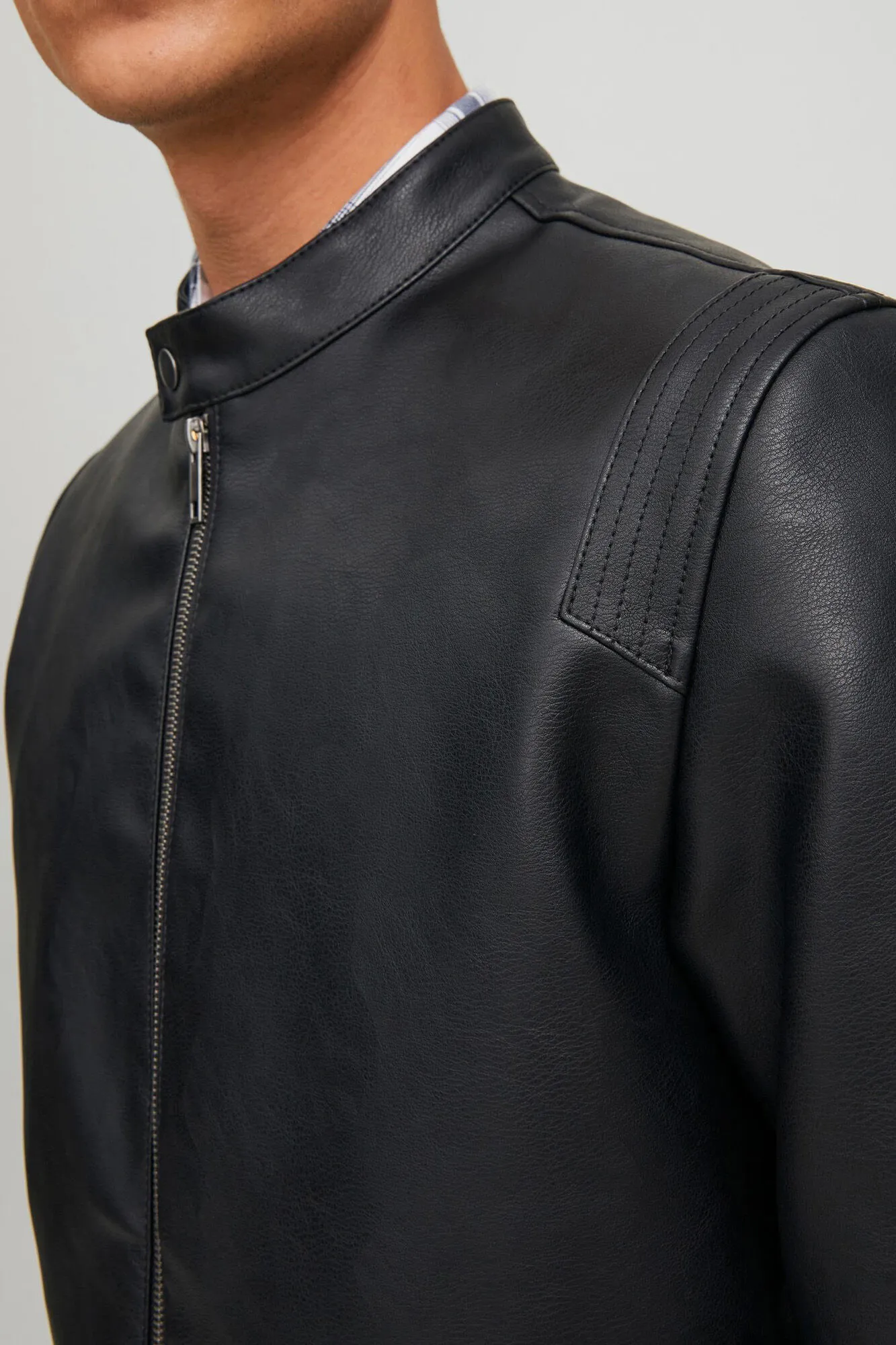 Jack & Jones Chaqueta efecto piel resistente al agua