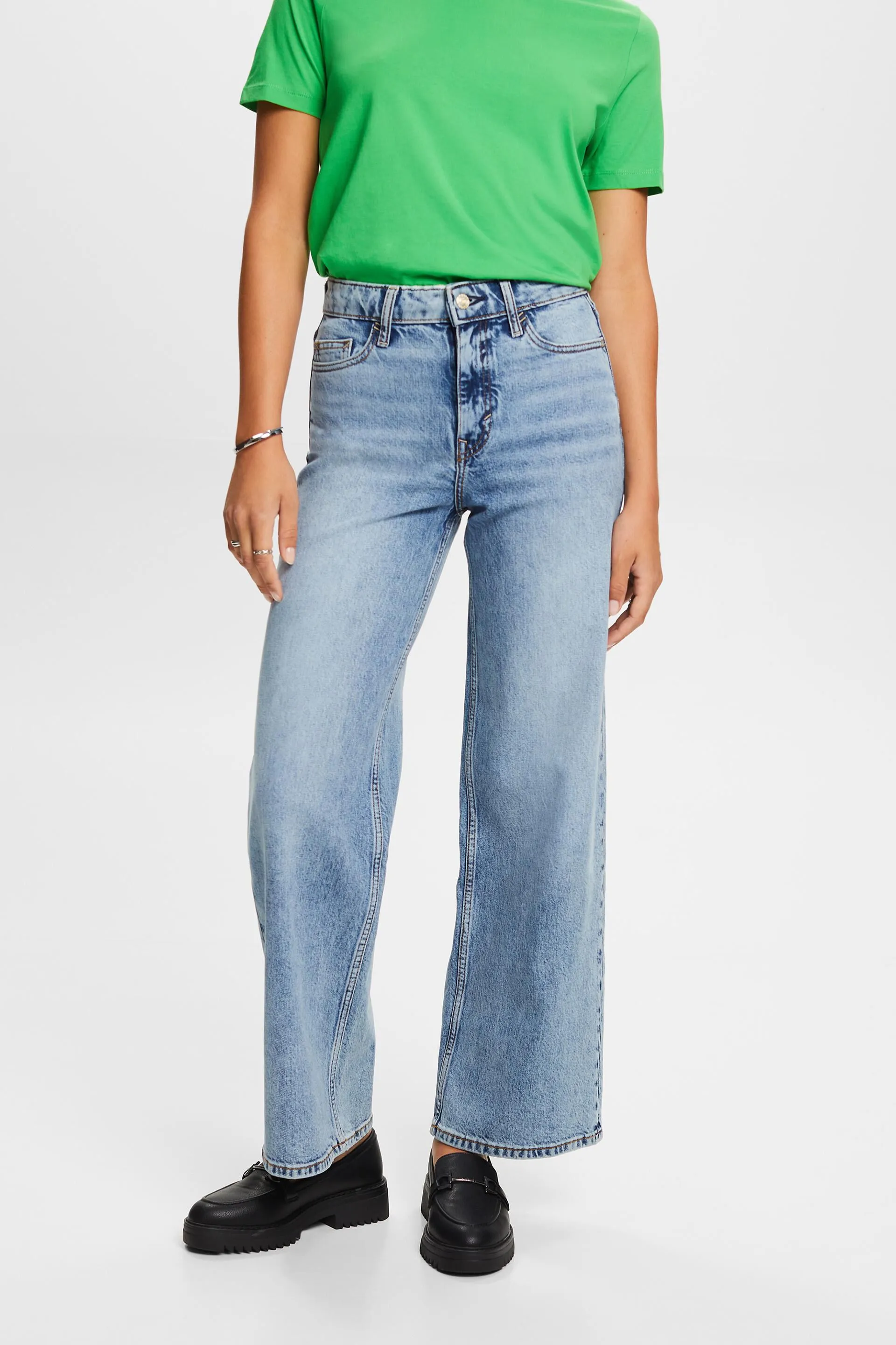 Jeans wide leg de estilo retro