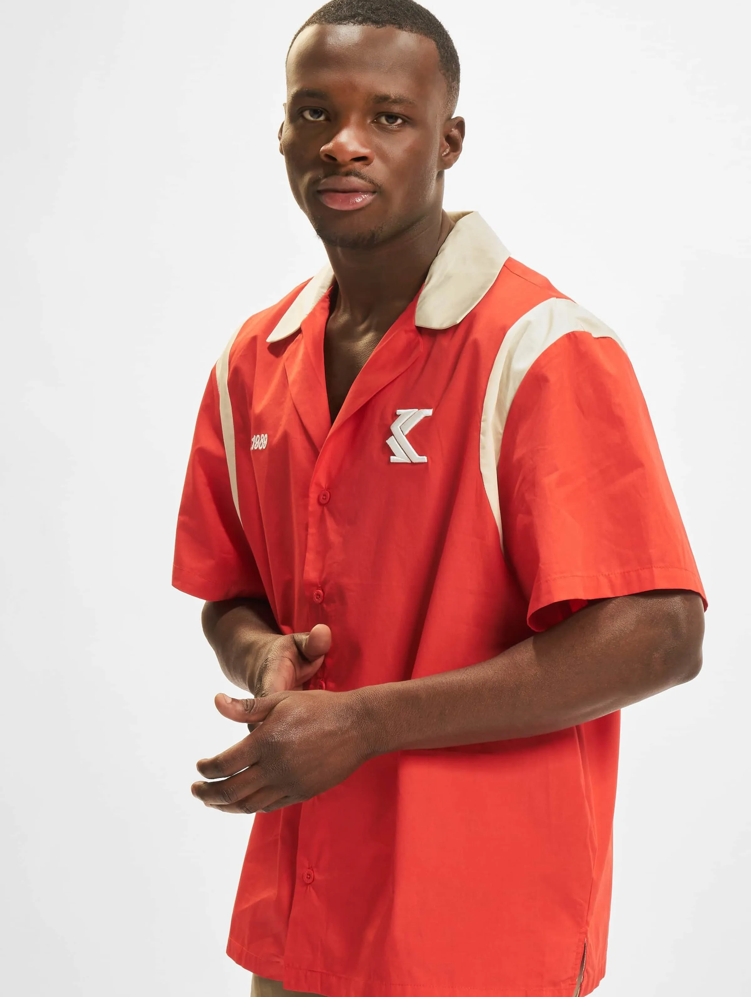 Karl Kani Bowling