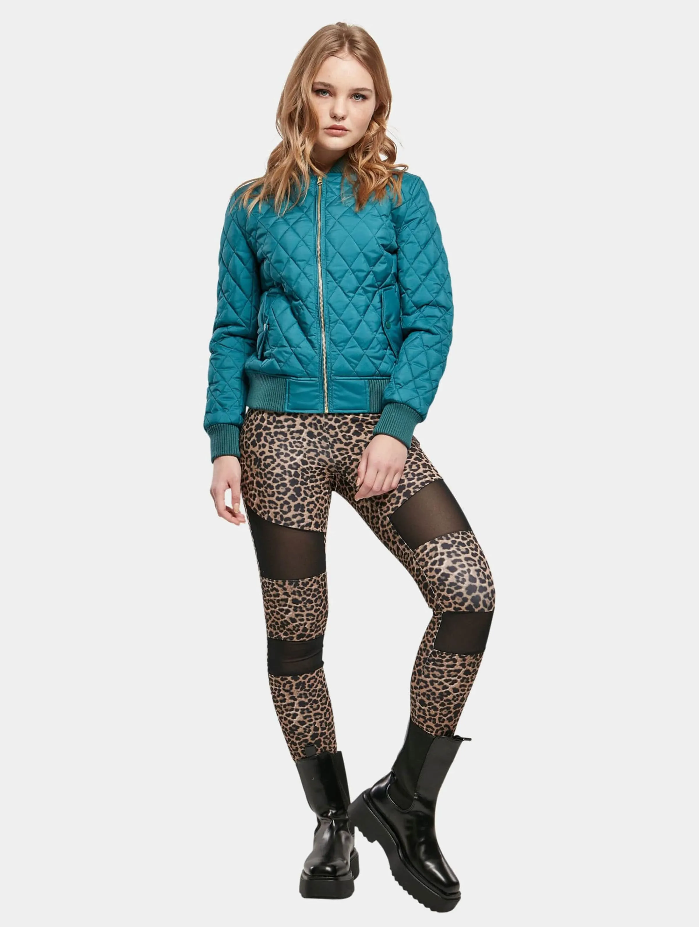Ladies Diamond Quilt Nylon