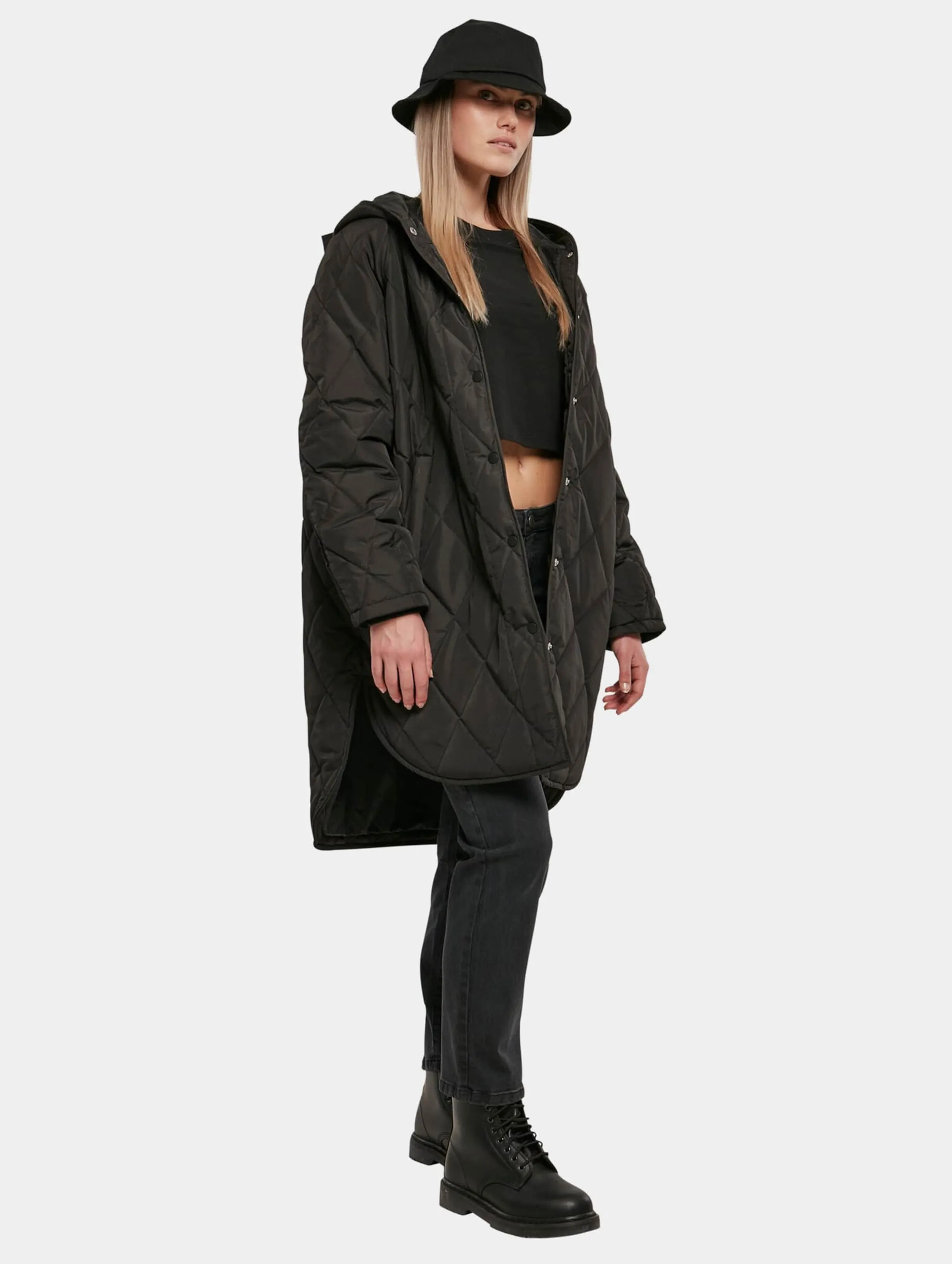 Ladies Oversized Diamond Quilted