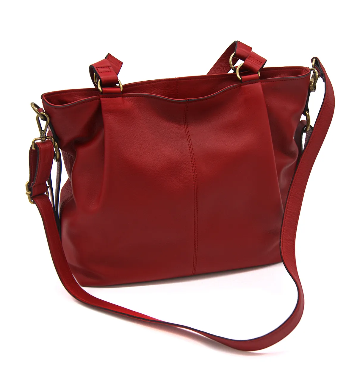 Ledertasche mit seitlichen Besätzen.