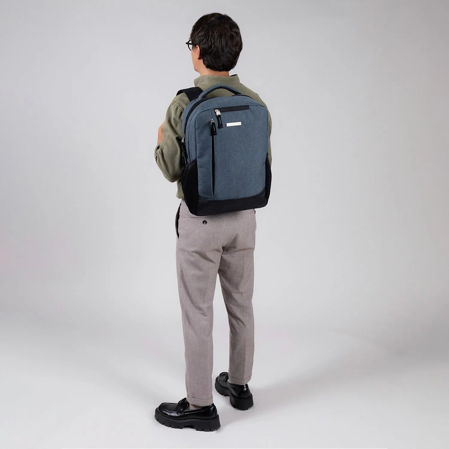 Mochila Para Laptop Color Gris | Chenson Pro