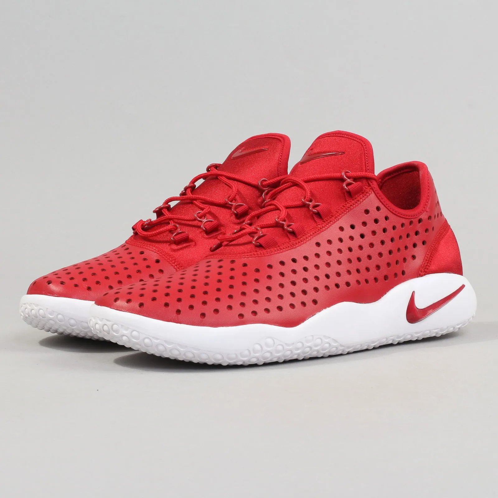 NIKE FLRUE