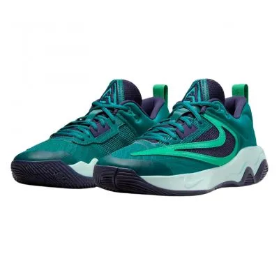 Nike Giannis Immortality 3