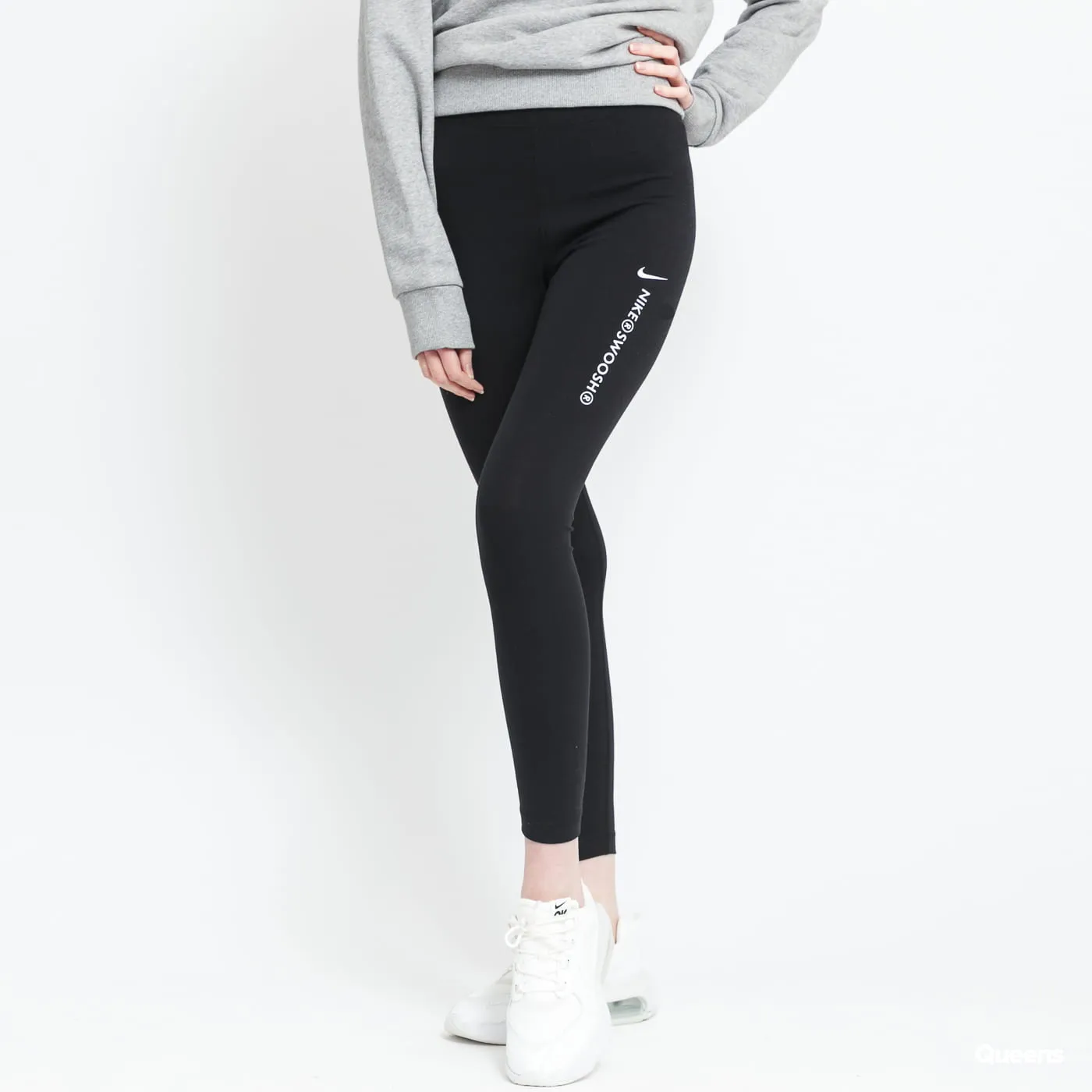 Nike NSW Swoosh
