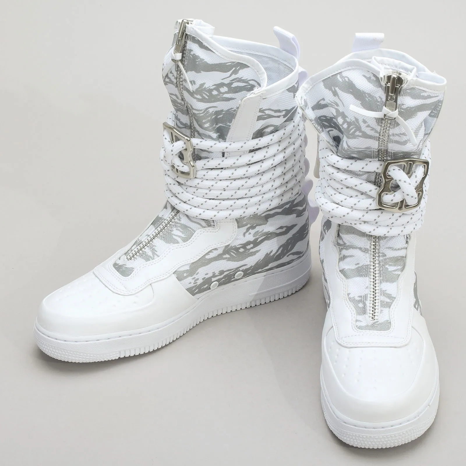 Nike SF Air Force 1 High ''Winter Camo''