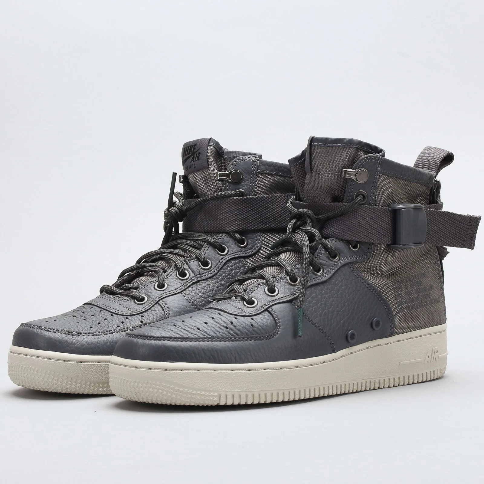 Nike SF Air Force 1 Mid ''Dark Grey''