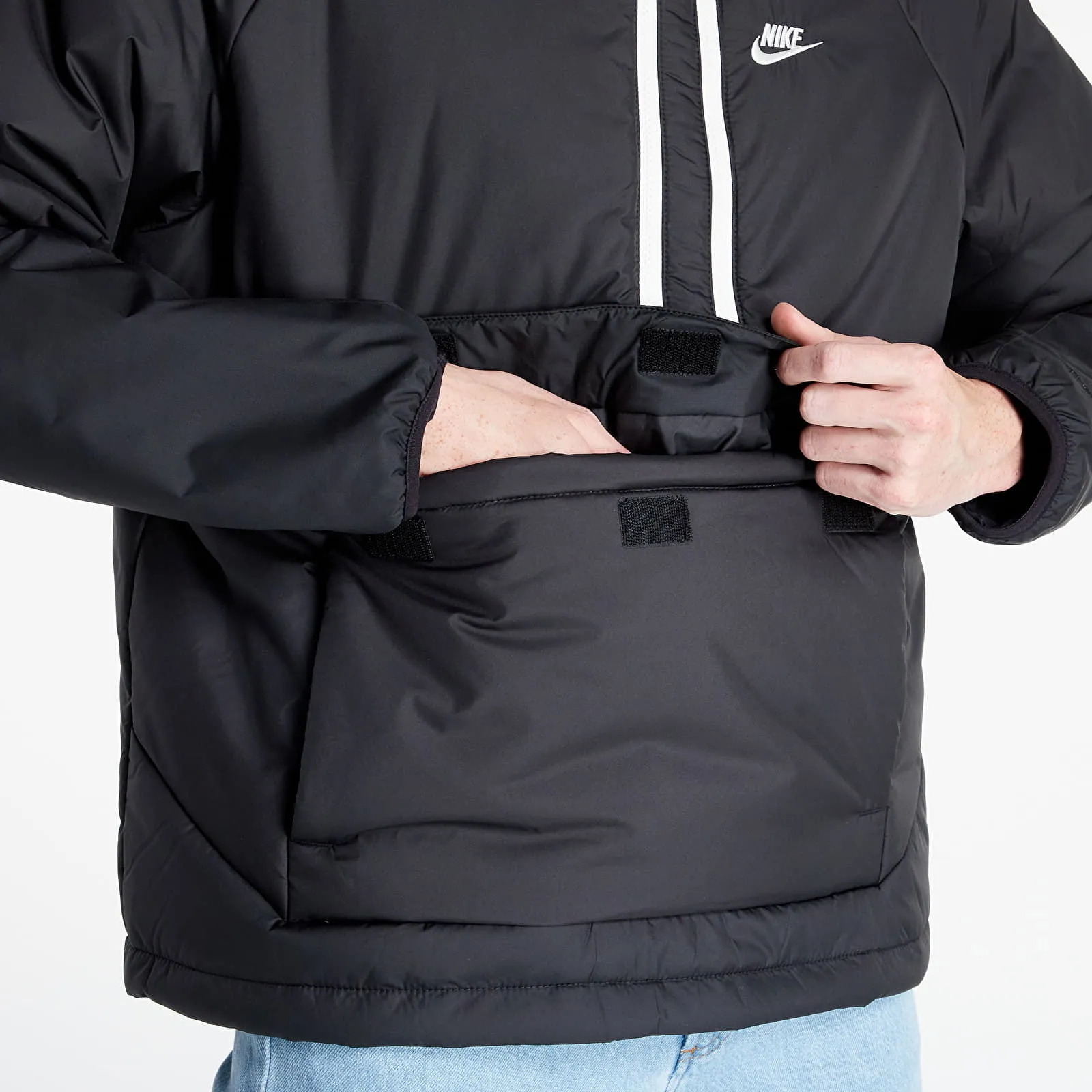 NIKE SPORTSWEAR THERMAFIT LEGACY