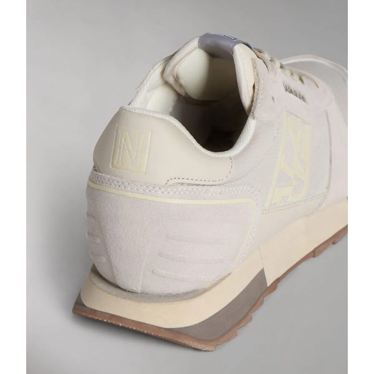 NP0A4HVANS5 VIRTUSWHITECAP GRAY
