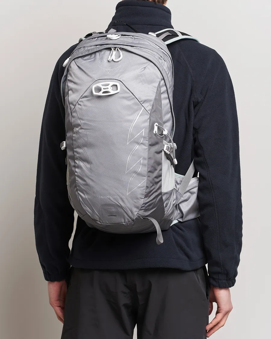 Osprey Talon Earth 22 Backpack Glacier Grey