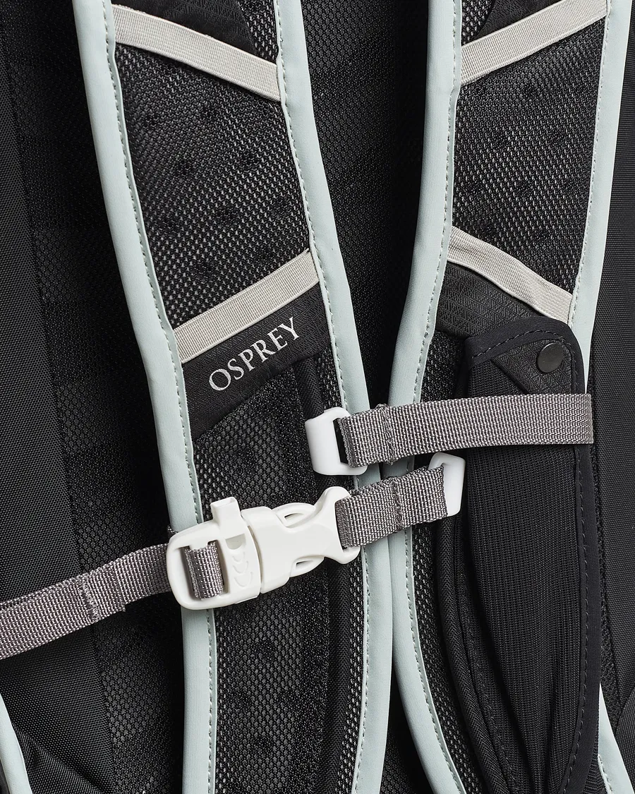 Osprey Talon Earth 22 Backpack Glacier Grey