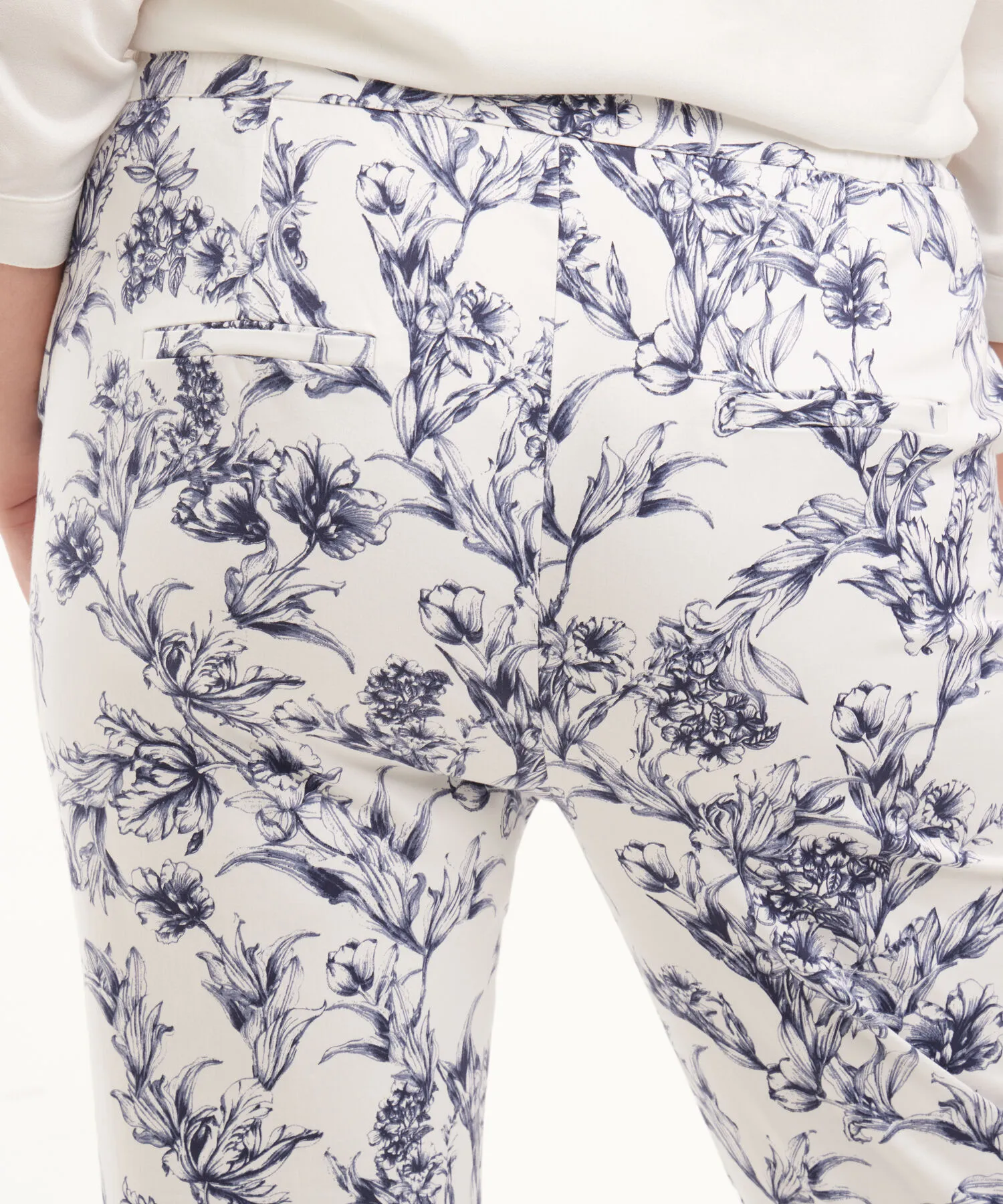 PANTAL&OACUTE;N CHINO ESTAMPADO