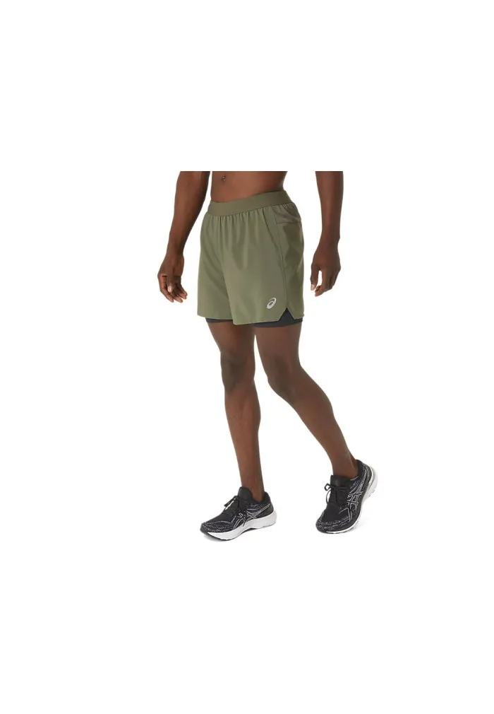 PANTALON ASICS ROAD 2N1 5IN SHORT COLOR: MANTLE GREEN/PERFORMANCE BLACK