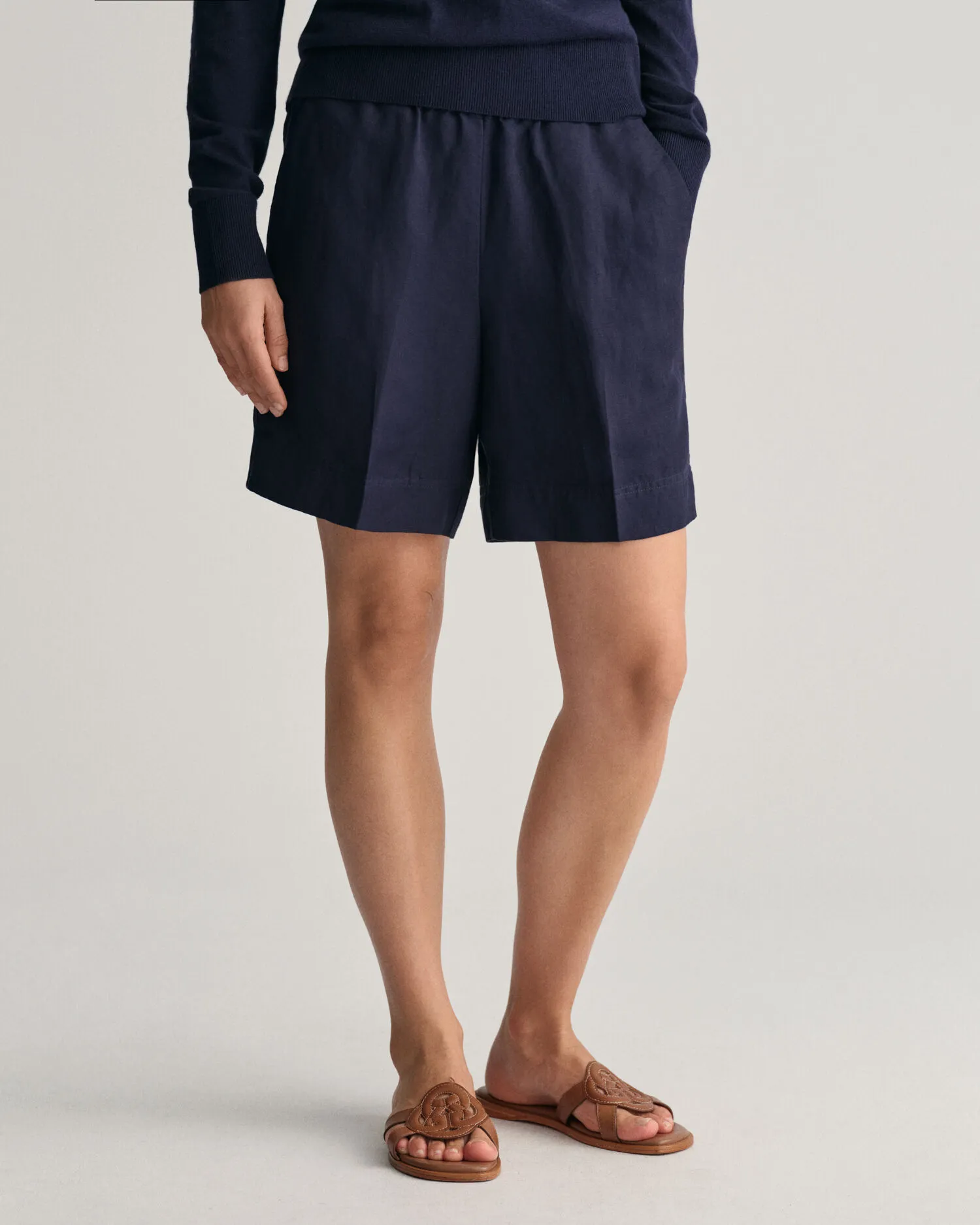 PANTALONES CORTOS RELAXED FIT EN MEZCLA DE LINO PULLON