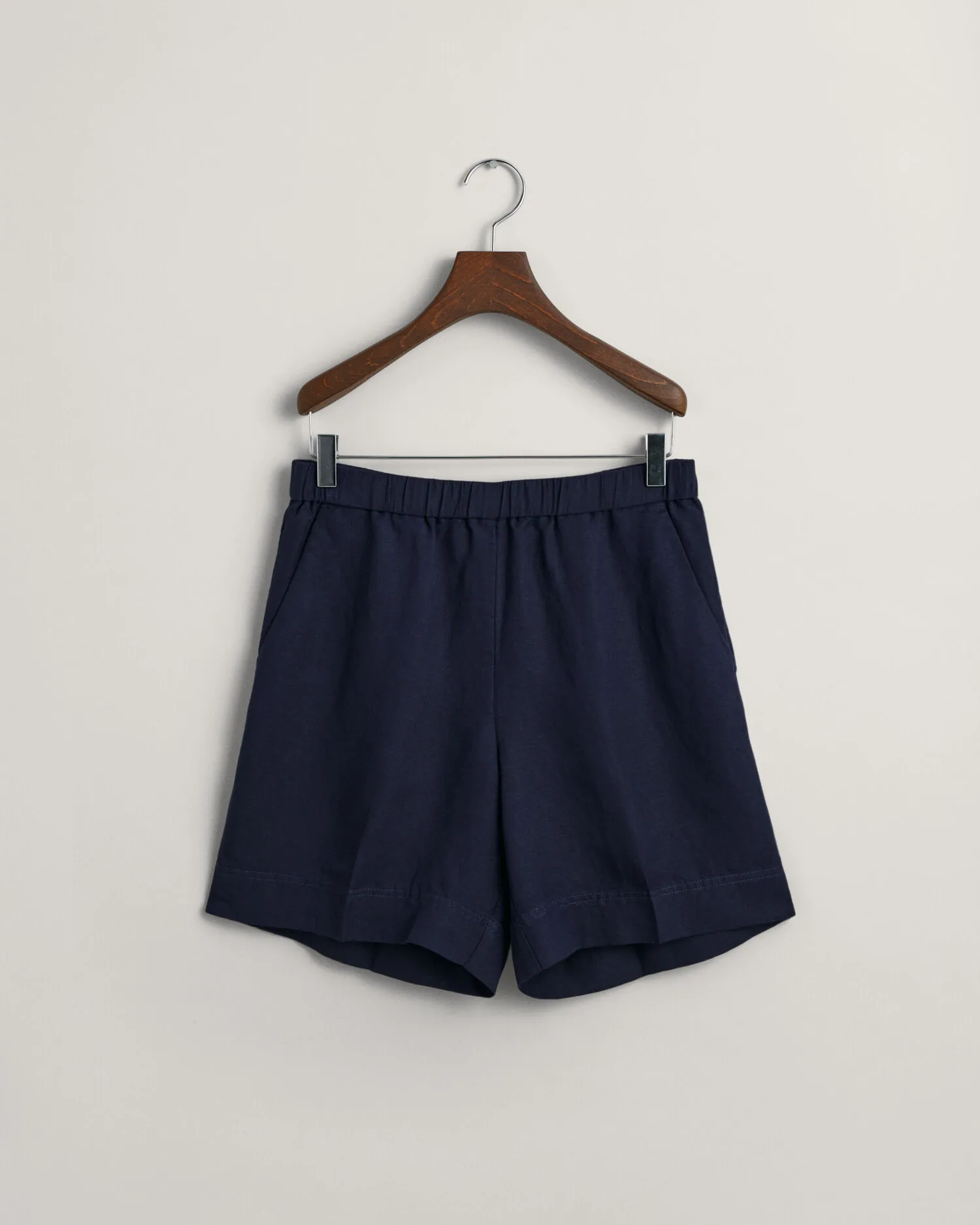 PANTALONES CORTOS RELAXED FIT EN MEZCLA DE LINO PULLON