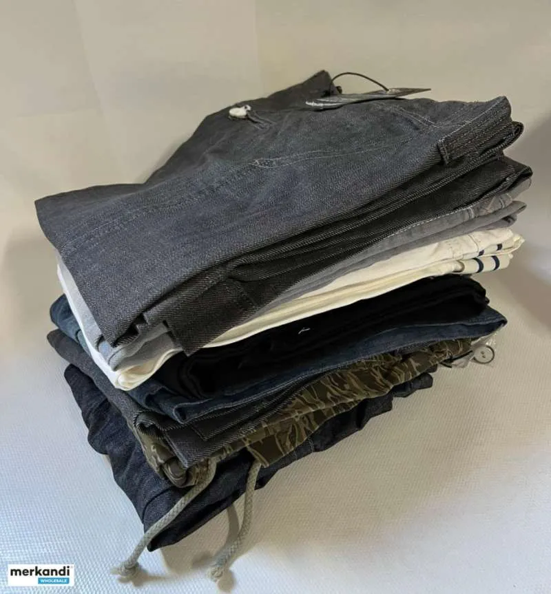 Pantalones de mujer, últimas piezas de hombre!