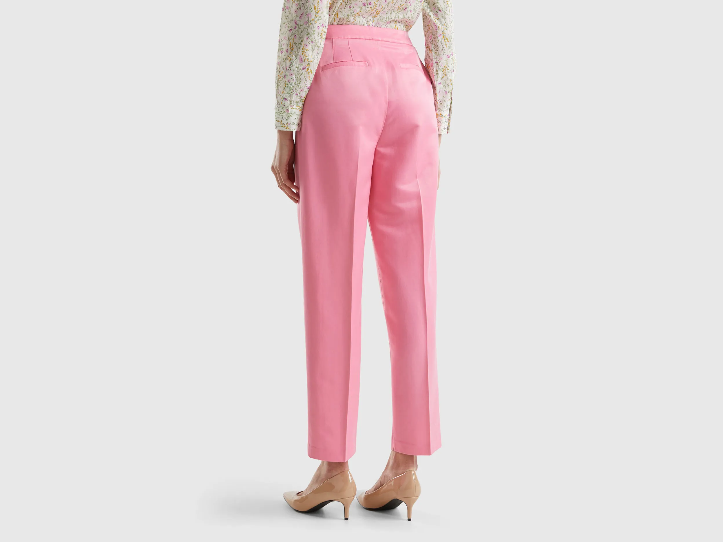 Pantalones de raso