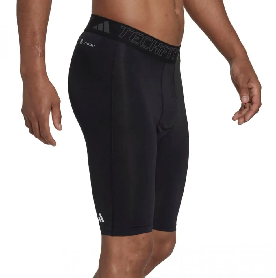 Pantalón corto adidas Techfit Training