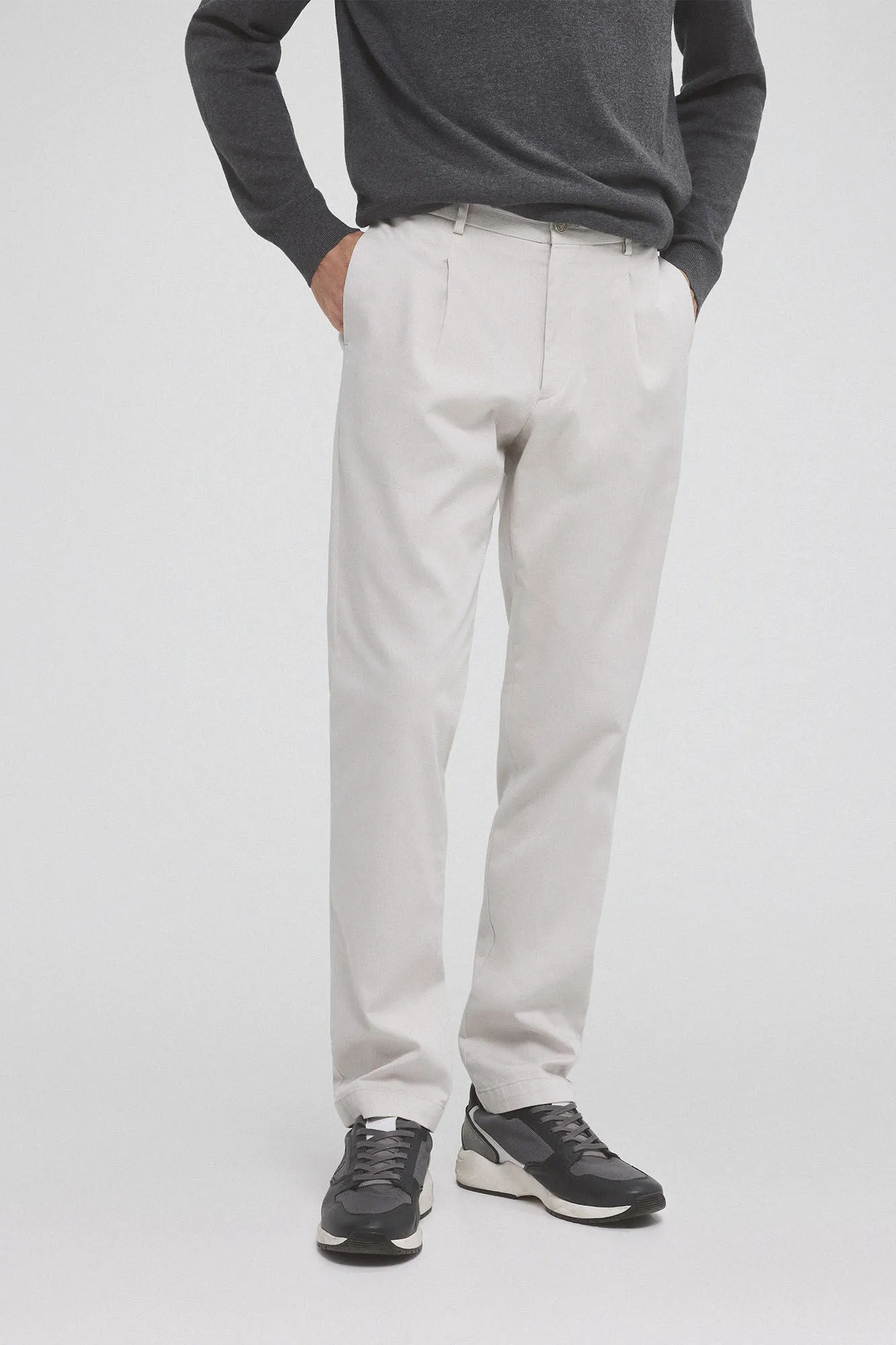 Pedro del Hierro Pantalón chino pinzas regular fit