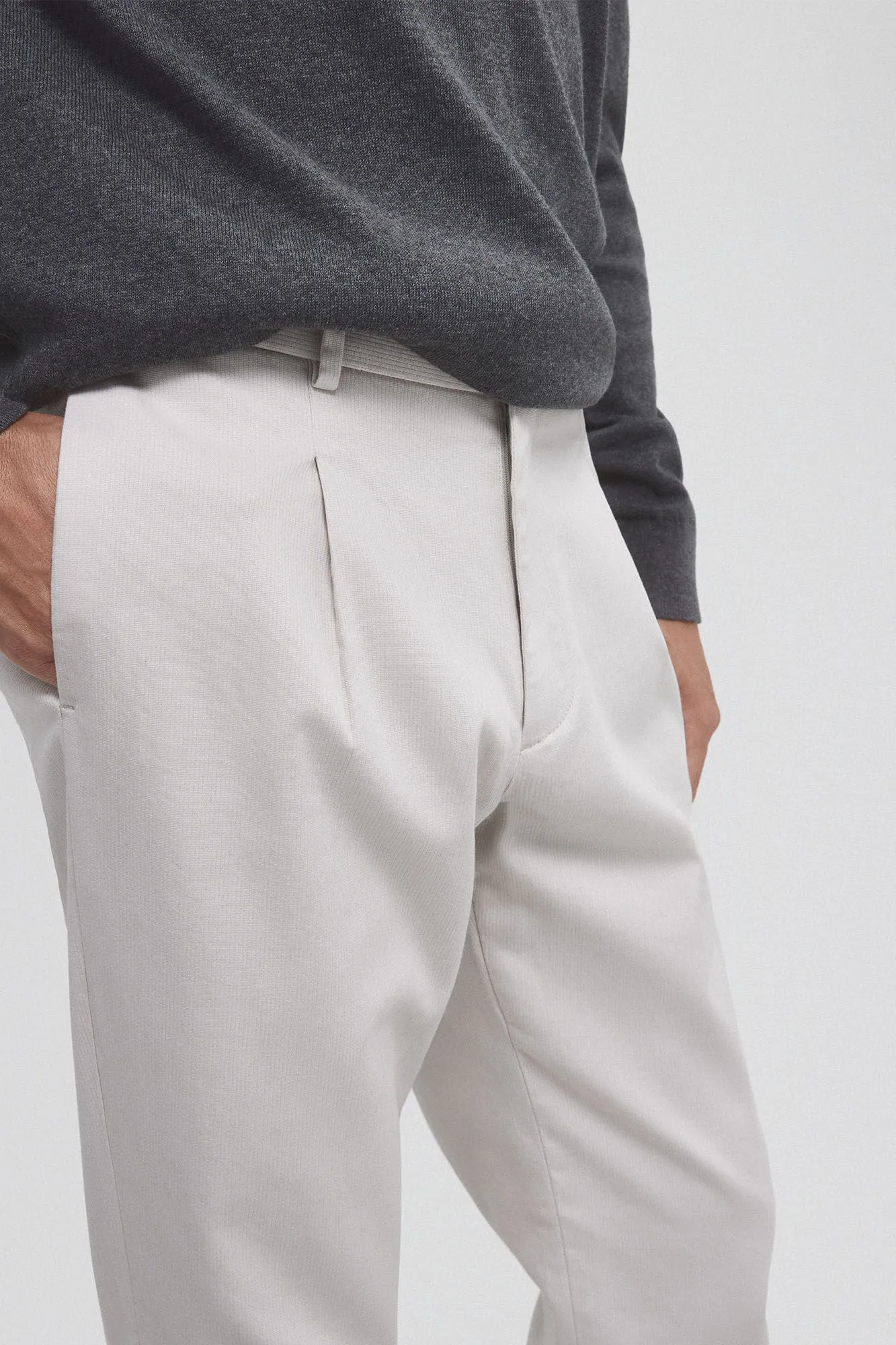 Pedro del Hierro Pantalón chino pinzas regular fit